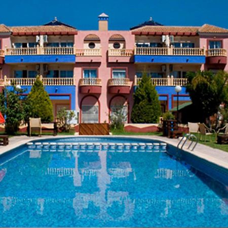 Apartamentos Marina Internacional Torrevieja Ngoại thất bức ảnh