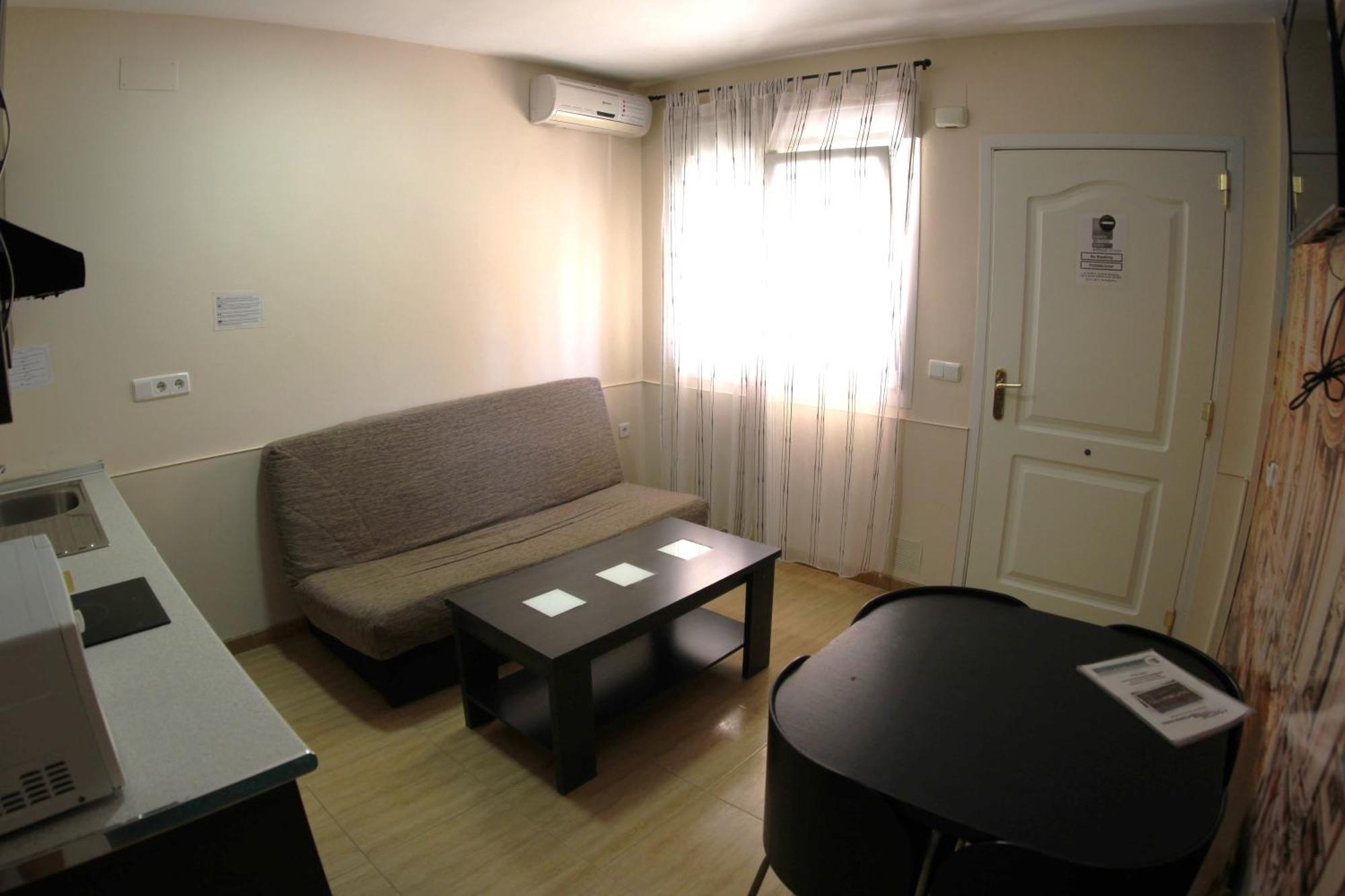 Apartamentos Marina Internacional Torrevieja Ngoại thất bức ảnh