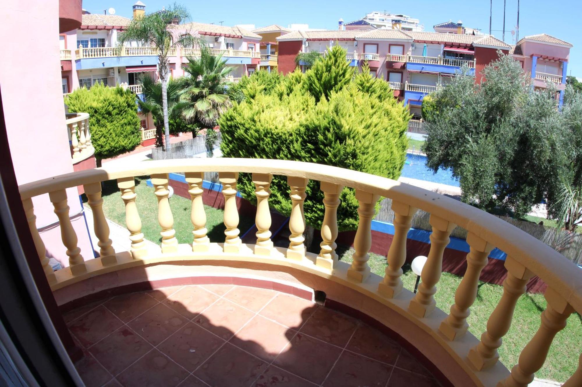 Apartamentos Marina Internacional Torrevieja Ngoại thất bức ảnh