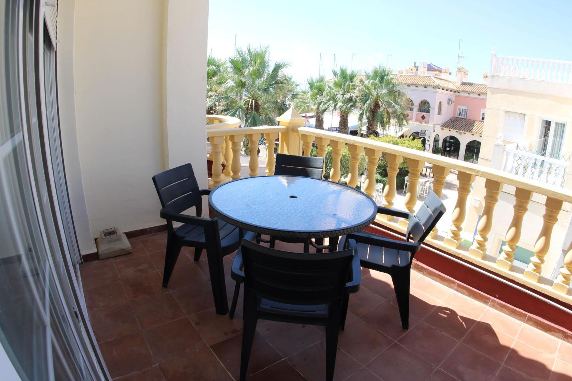 Apartamentos Marina Internacional Torrevieja Ngoại thất bức ảnh